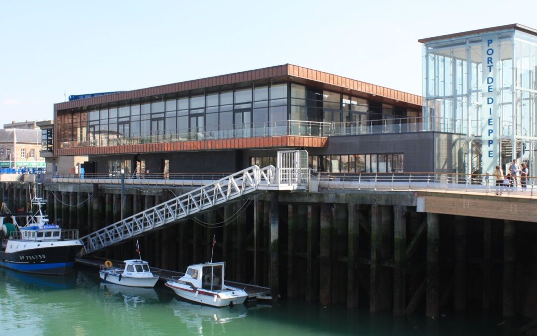 Alain Le Vern inaugure la nouvelle ambassade de la plaisance et du tourisme