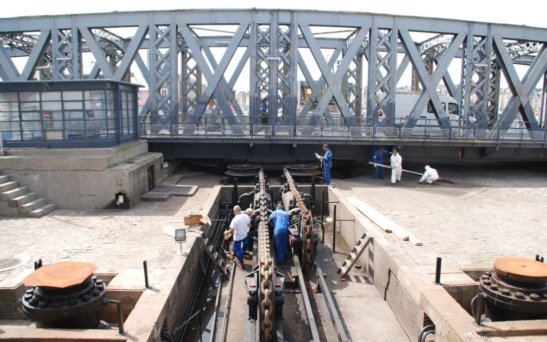 One Port, numerous professional specialities