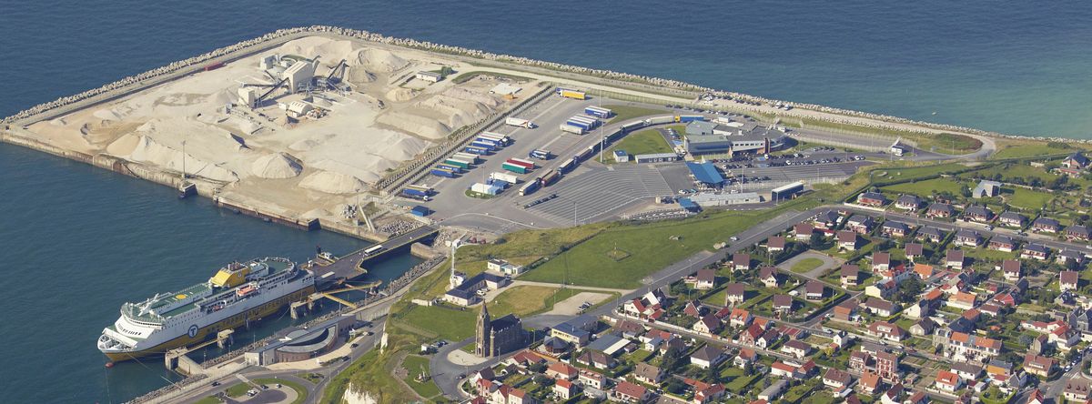 vue_aerienne_avant_port-2.jpg